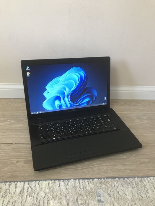 Ноутбук Lenovo G700 с SSD 256ГБ