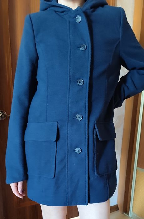 Продам женское пальто