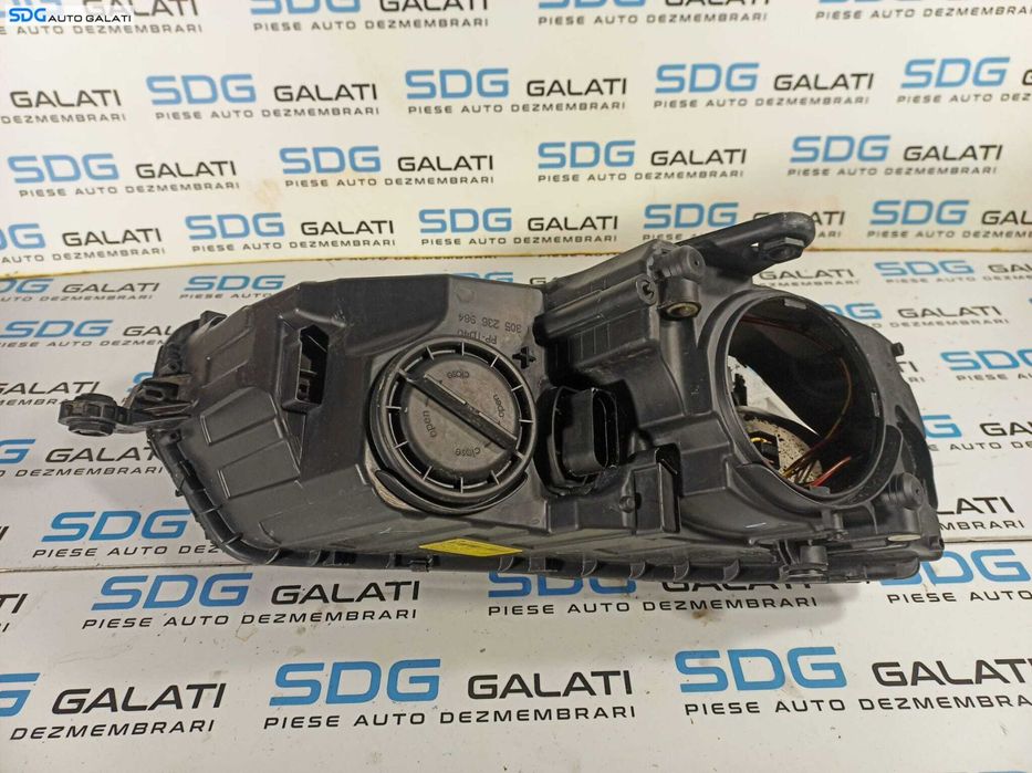 Far Stanga FARA Xenon Skoda Octavia 3 2013 - 2017 Cod 5E2941015 [L1077]