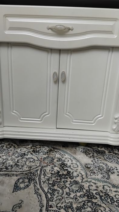 Продам комод пинал шкаф