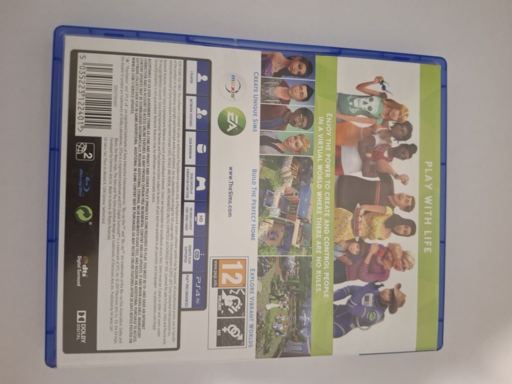 Sims 4 за play station 4