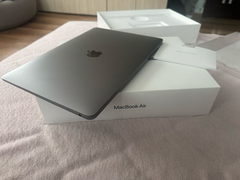 Apple MacBook Air 13” M1 2020