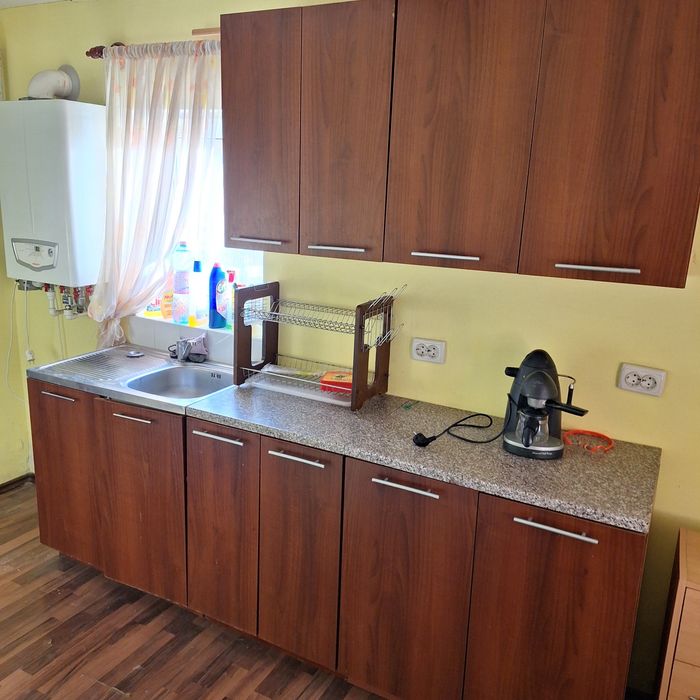 Mobilă de bucatarie