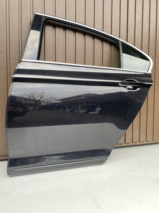 Usa st spate vw Passat B8 Limuzina cod de culoare LC9X 2015-2020