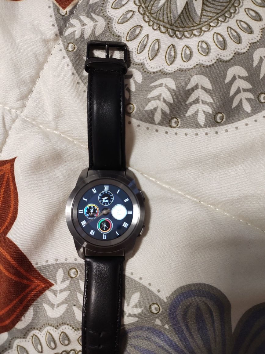 Ceas Allview hibrid și smartwatch