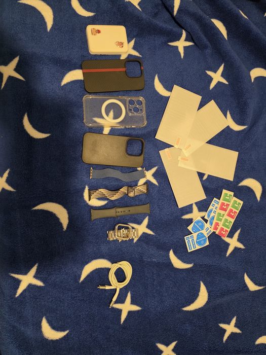 Accesorii Apple ( telefon și ceas)