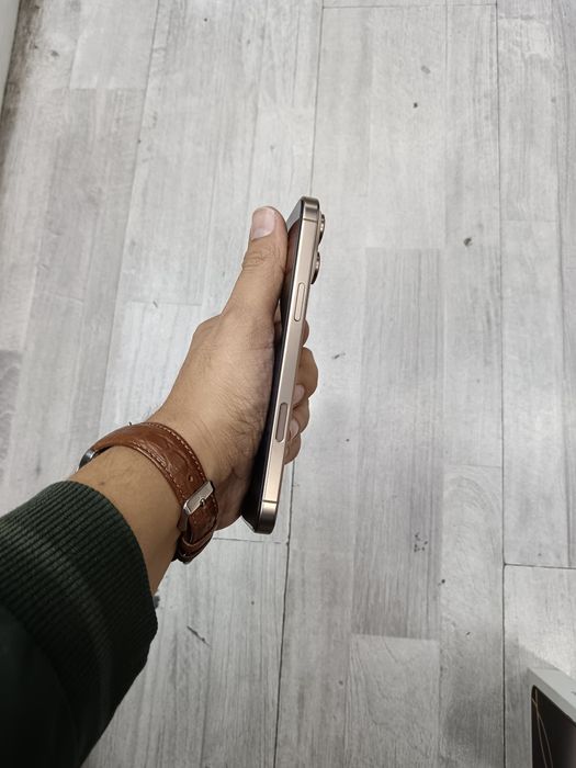 iPhone 16 Pro Max X/A 256 GB Natural Disert ideal