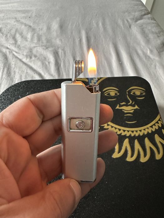 Електронни запалки Hadson Tanita 05 Colibri Win и други