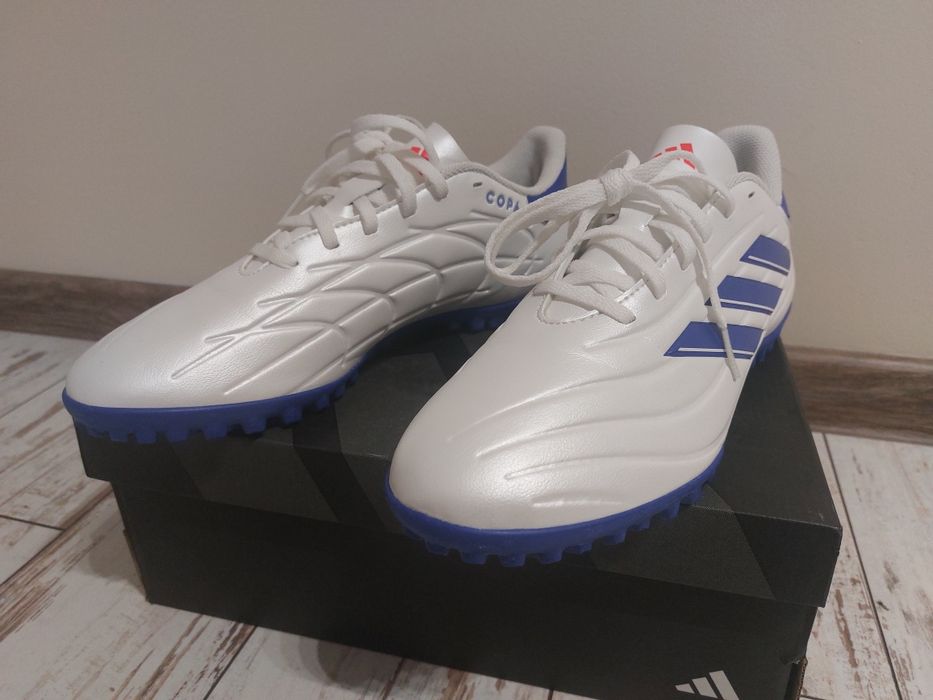 Футболни обувки, стоножки Adidas Copa, НОВИ