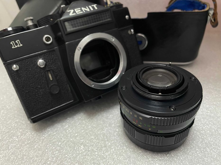 Перфектен! Фотоапарат ЗЕНИТ-11 СССР
