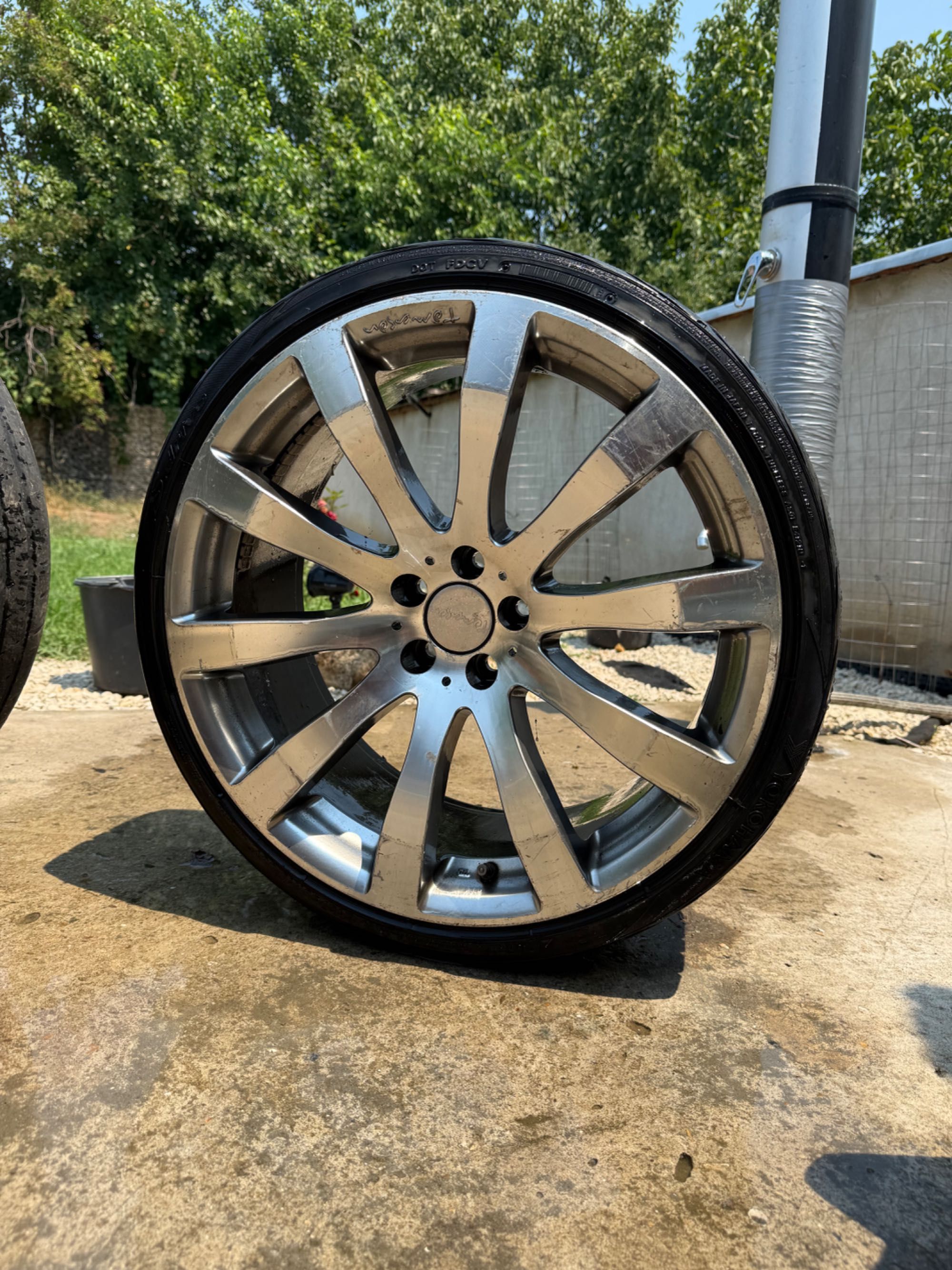 Tomason Джанти 19zoll 215/35