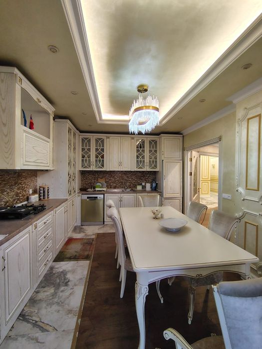 Шикарная 6 комнатная квартира Новостройка ДСР