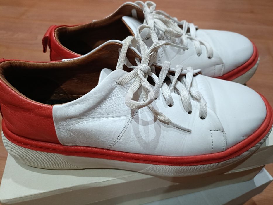 Pantofi sport din piele naturala