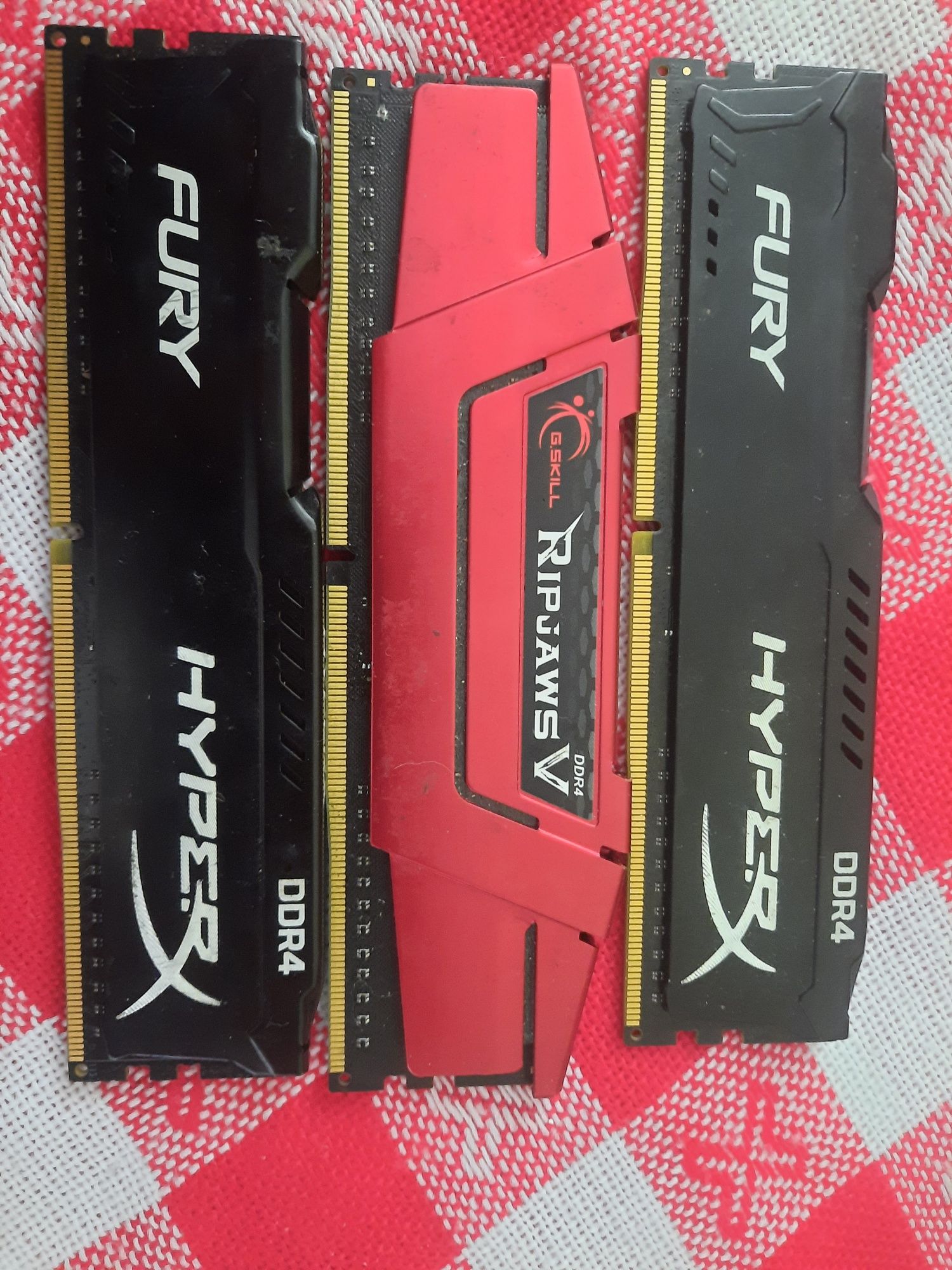 Рам DDR4 3х8гб!!