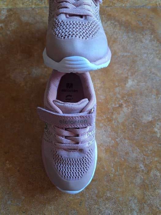 Vând adidași copii Elefanten24