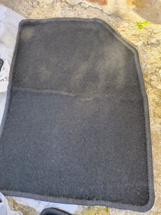 Мокетени оригинални стелки Ситроен Ц3 Пикасо