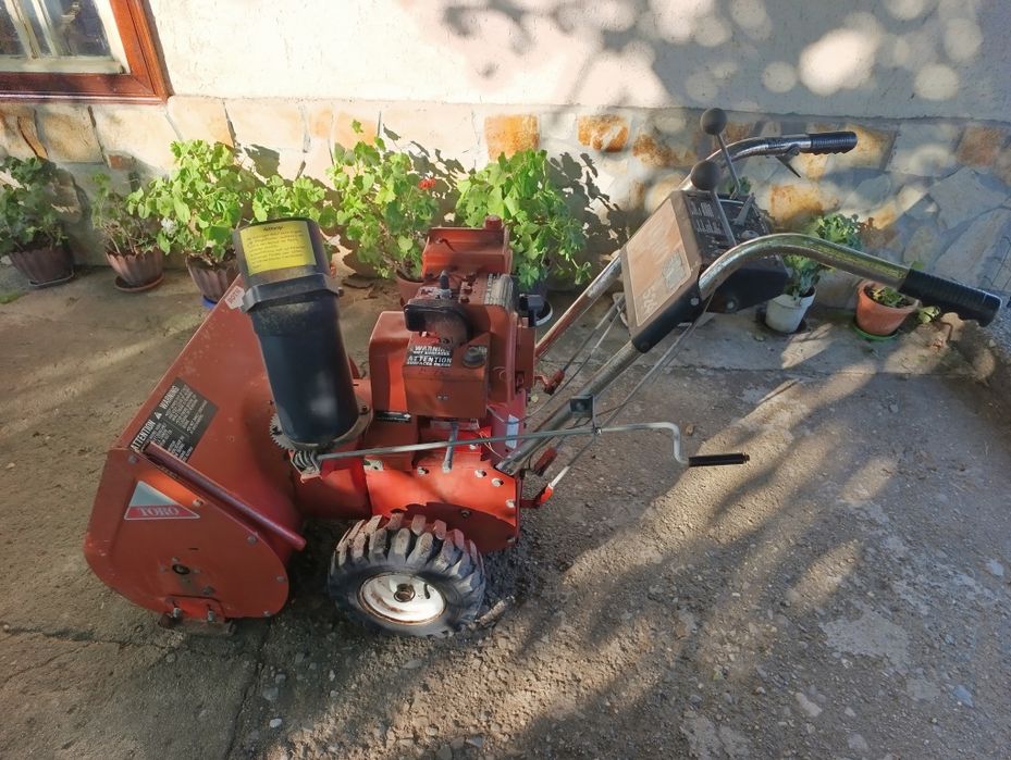 Роторен самоходен снегорин TORO