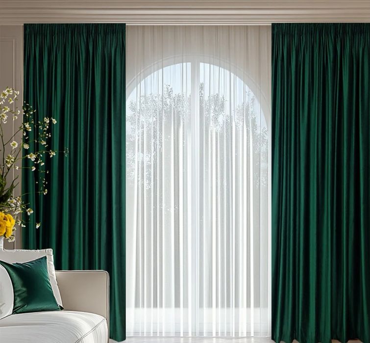 Vând 1 set de draperii, verde din catifea