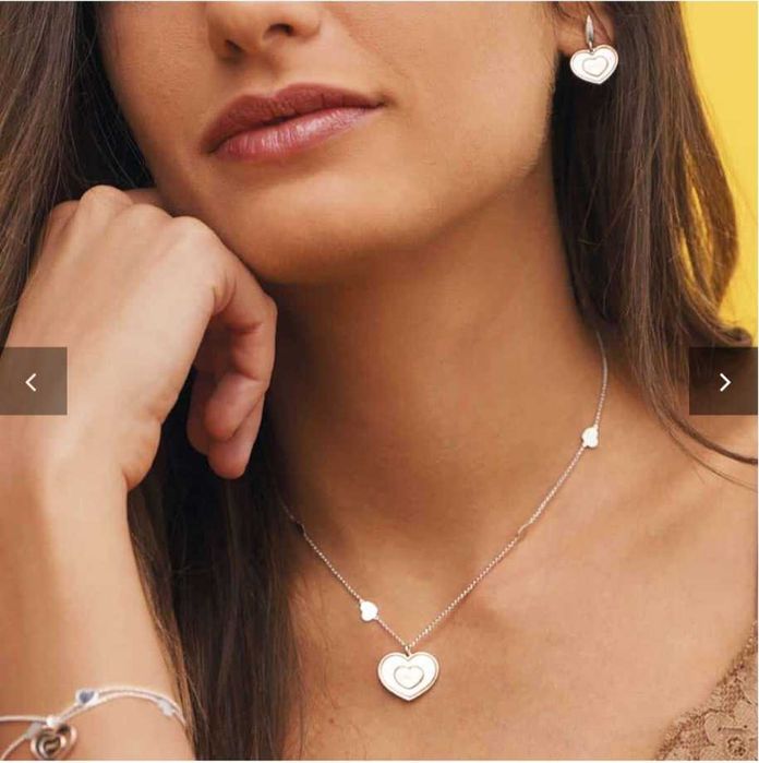 Златна гривна и сребърни обеци