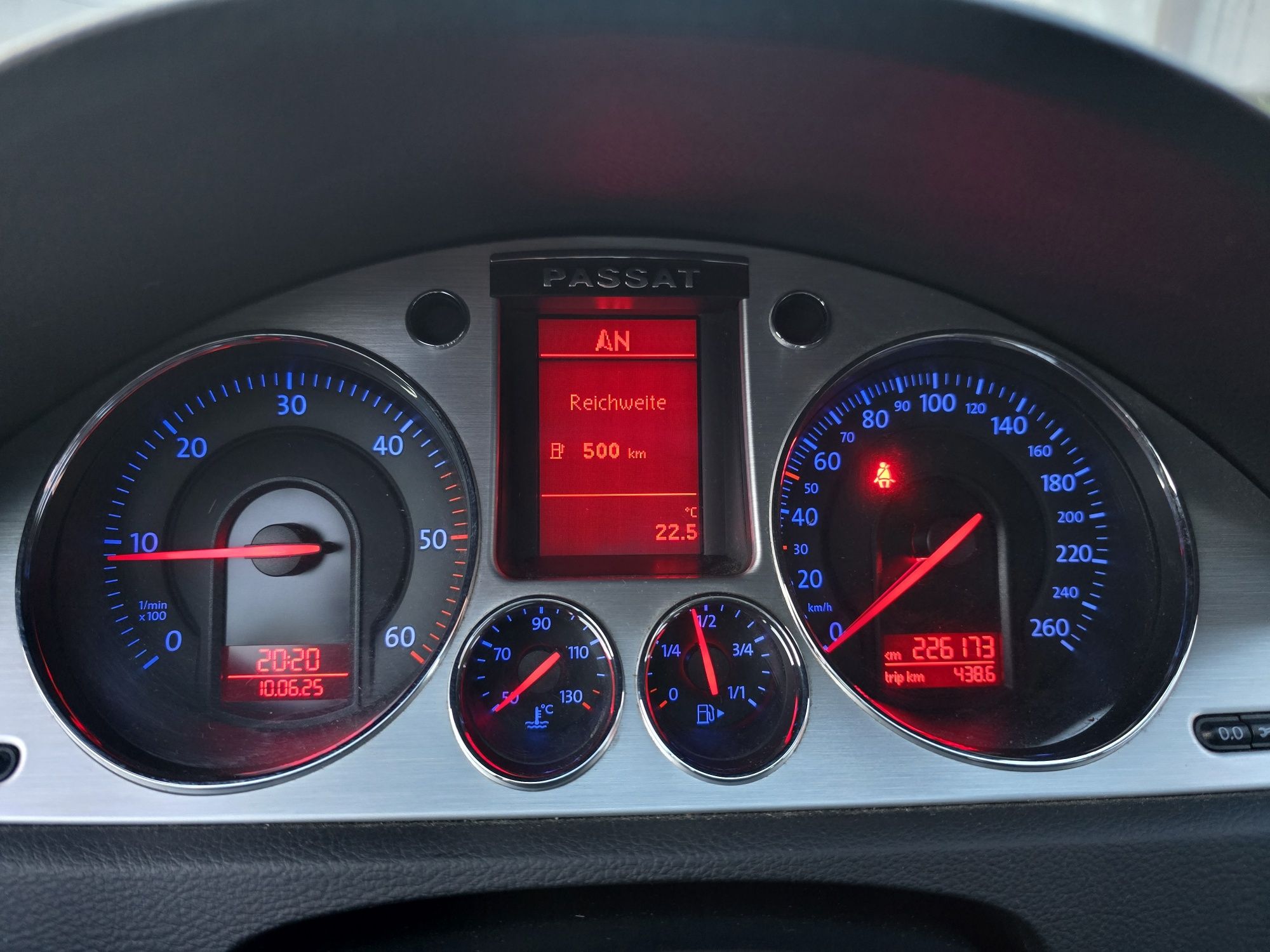 Passat b6 Highline 2,L Diesel 140 Cp 226160  Km absolut reali