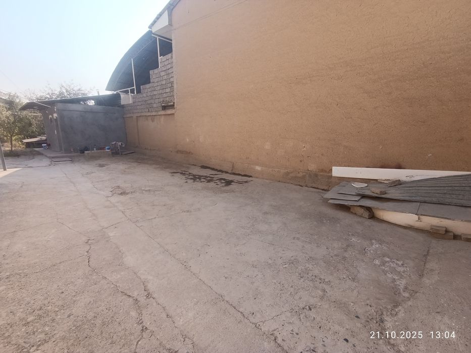 Xovli sotiladi TTZ Karzinka M. Ulugbek tumanida