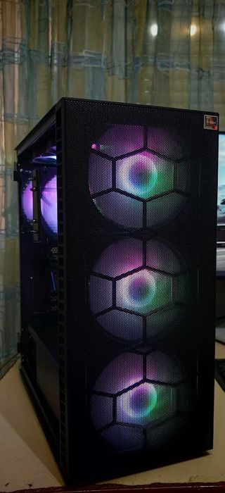 Добро Геймърско PC R7 5800X/32Gb/1TB SSD nVme/RTX 2080 Super/Гаранция