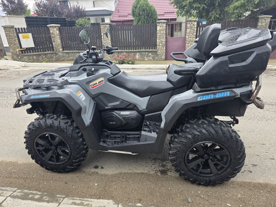 Can am Outlander Max 1000