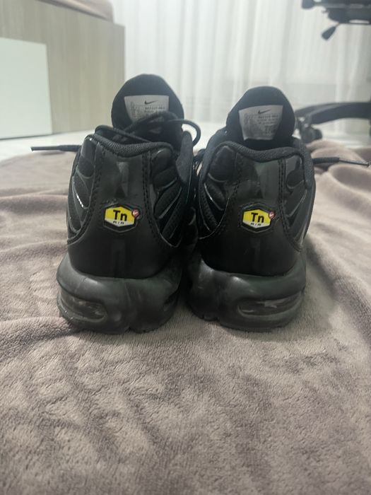 Vand nike tn impecabili