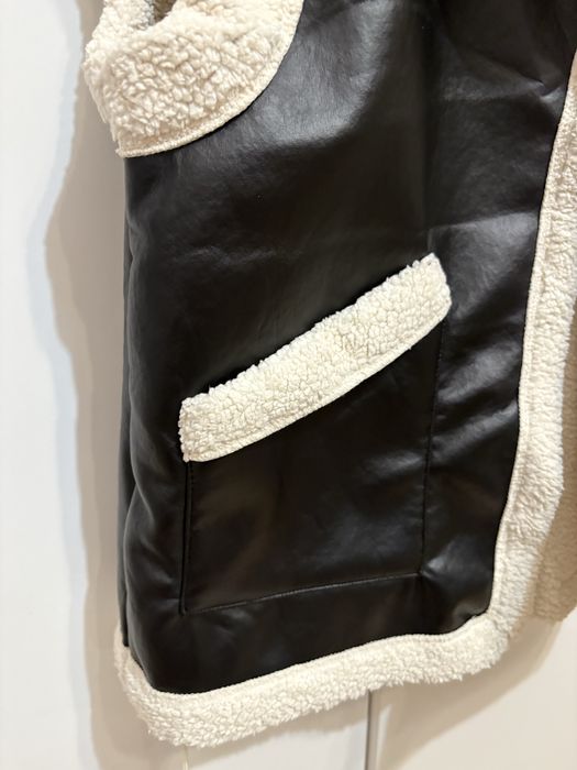 Топъл черен елек