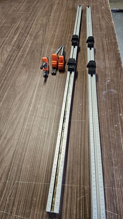 Rigla cu opritori Blum