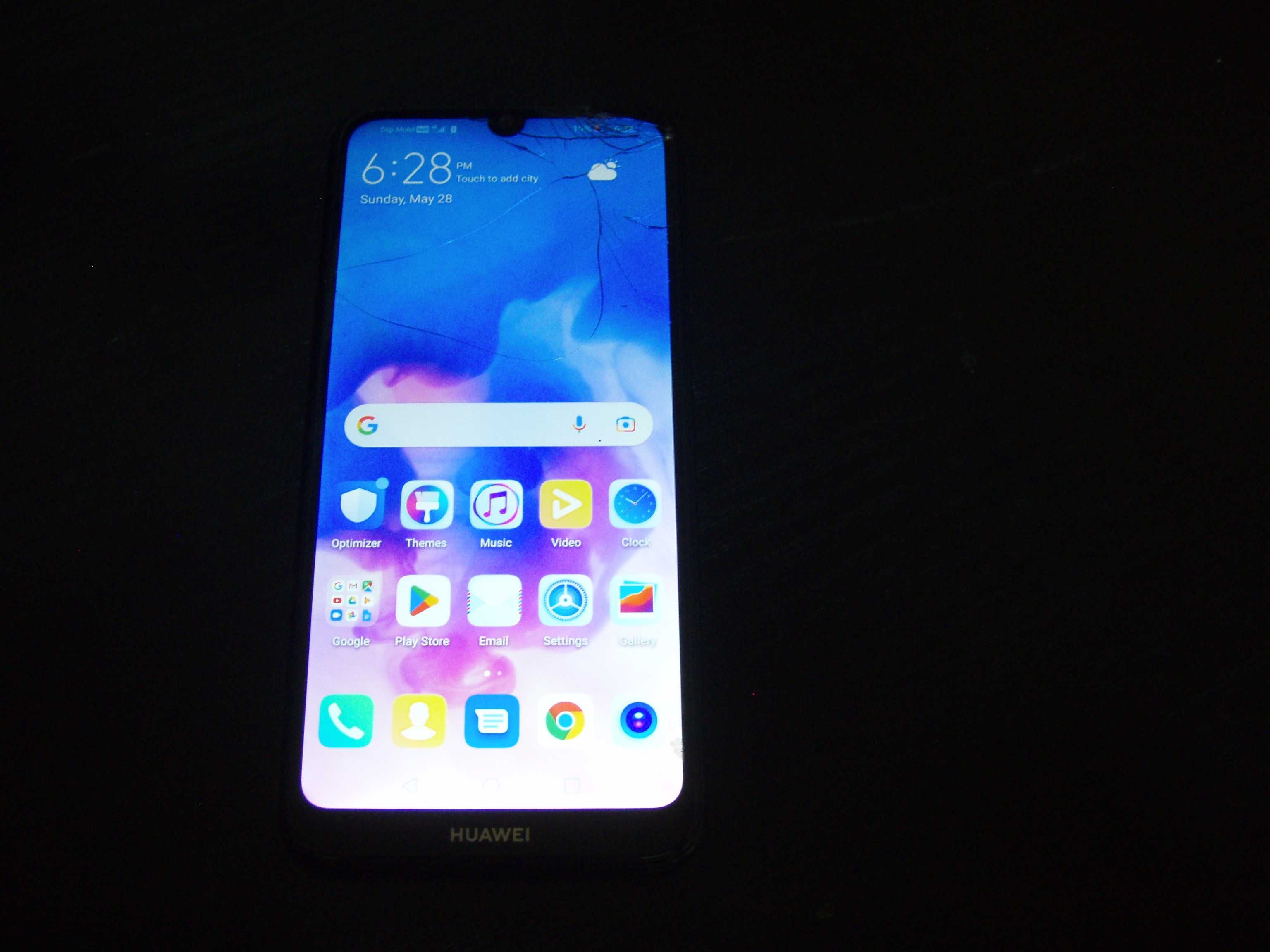 Huawei Y6 2019 MRD-LX1 ROM 32 Gb RAM 2 Gb, touchscreen fisurat, liber