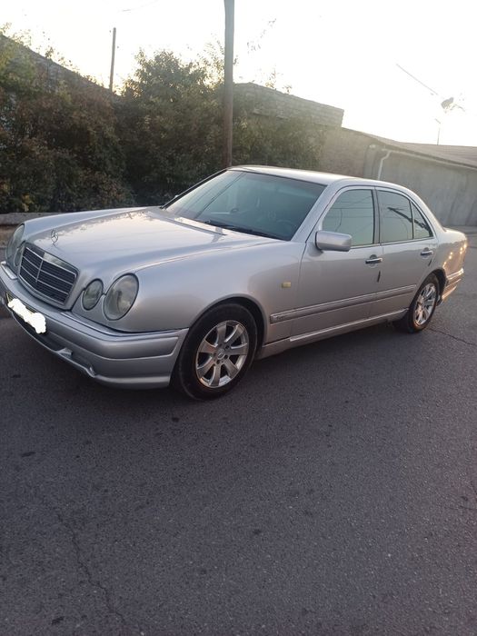 Продам Мерседес Е 240 Бизнес класса