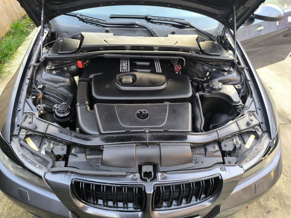 BMW E91 320 diesel M47 automat seria 3