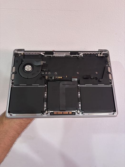 Topcase Tastatura Baterie Trackpad MacBook Pro 13 A2338