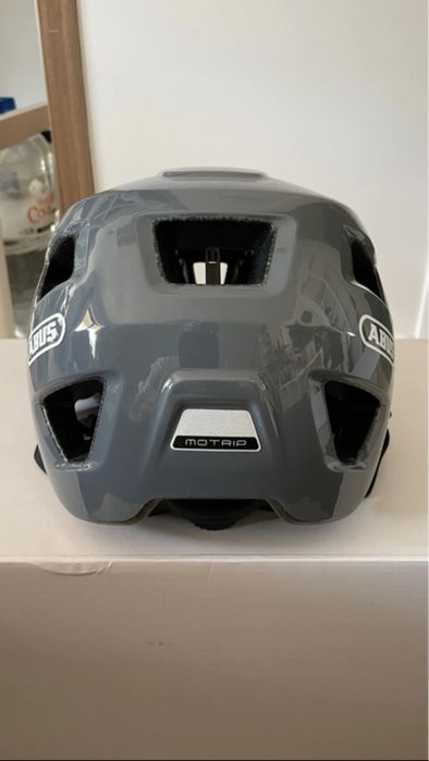 Casca Mountain Bike ABUS MOTRIP