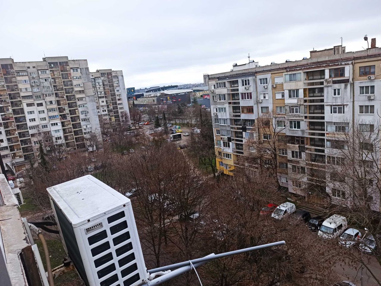 Дава се под наем Двустаен апартамент в Бургас, Зорница - 60 кв.м за 357 € - Снимка #9