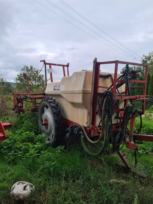Utilaje agricole de vânzare (TVA inclus)