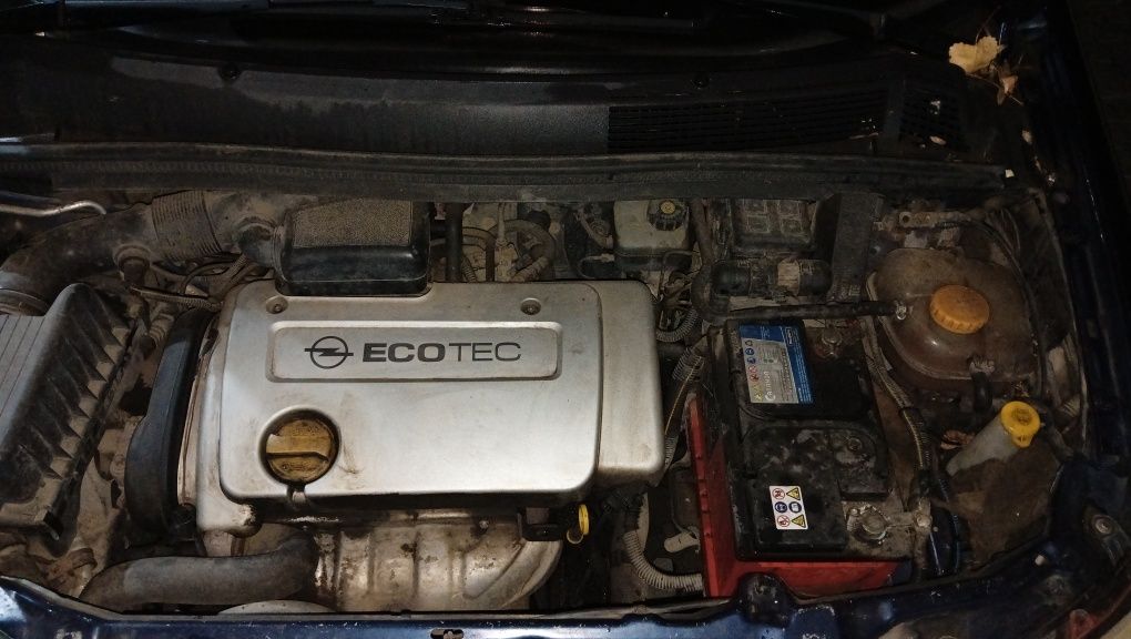 Opel Zafira A 1.6 benzină