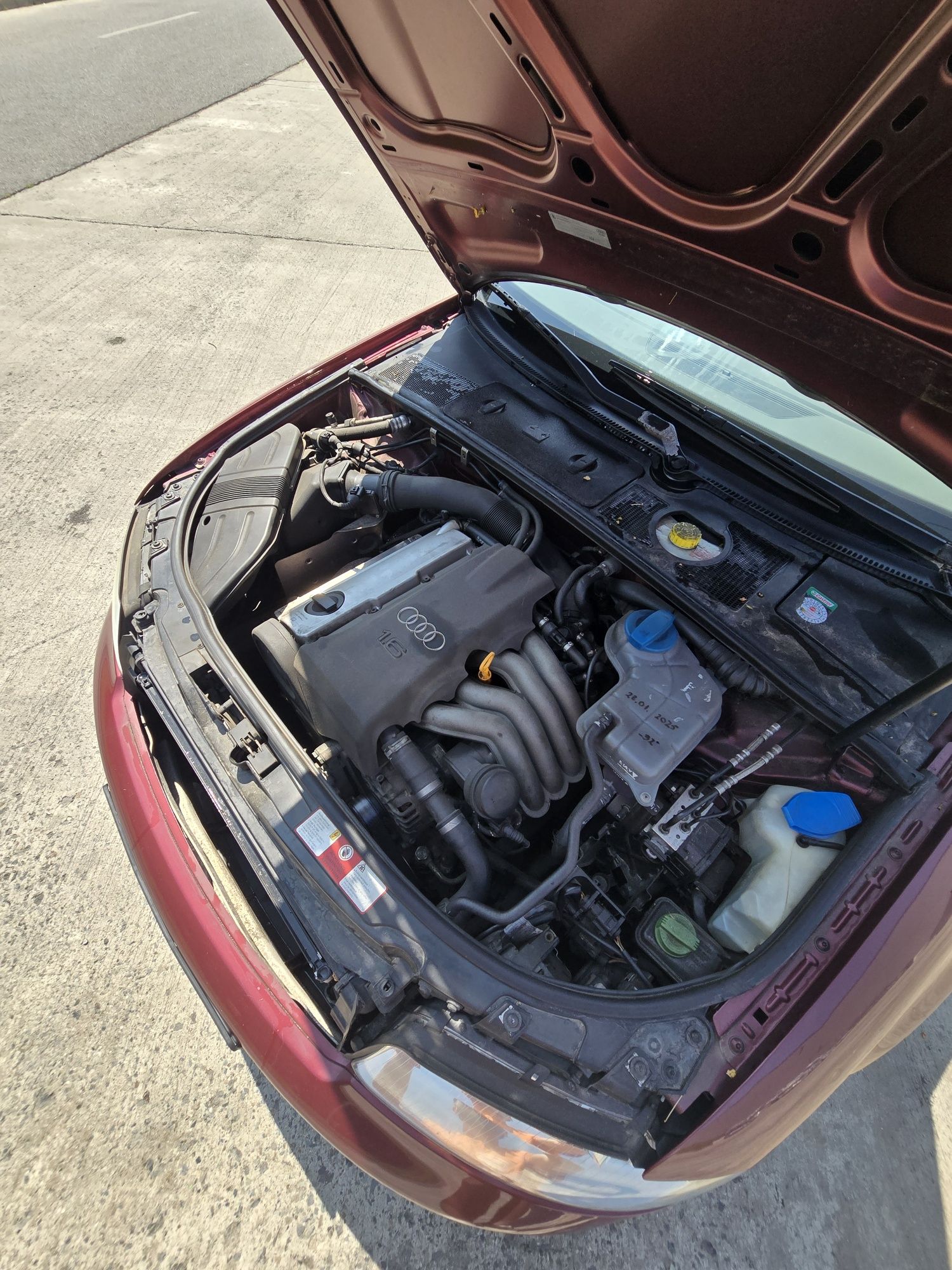 Vând Audi A4 foarte bine întreținut