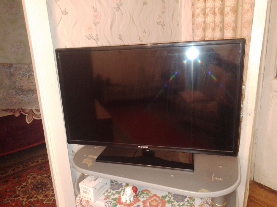 Продам телевизор Samsung