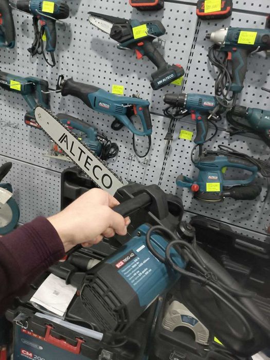 Электропила ALTECO ECS 1900-40