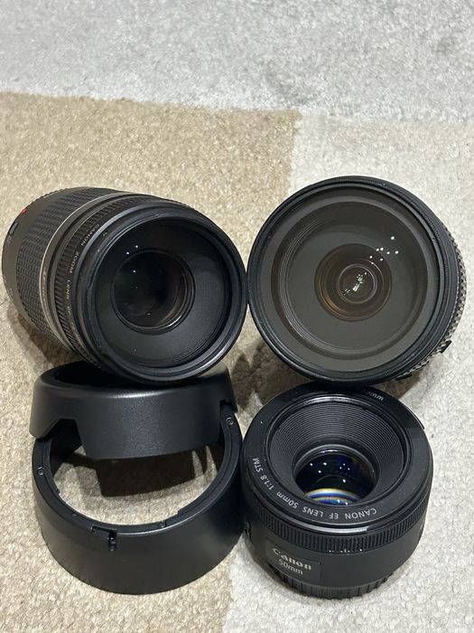 Canon 250D 11k shutters + 3 obiective + accesorii