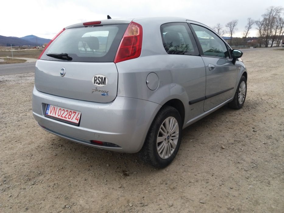 Geamuri spate amortizoare spate fiat grande punto 2 usi