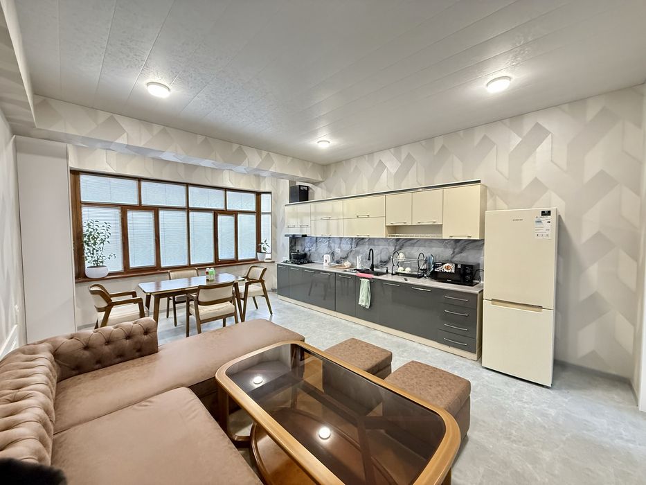 По суточному сдаётся 5-комнатная PREMIUM класс в Дагбитском районе