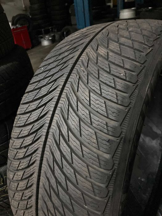 245 45 20 Anvelope Iarna Michelin Alpin 5 SUV DOT 2022