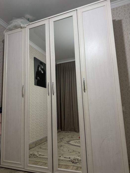 Продам шкаф высота - 222, глубина -58, ширина-176.