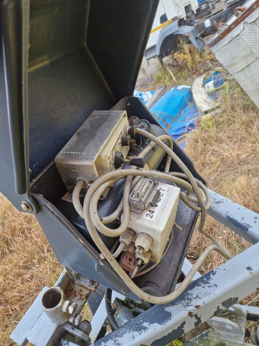 Lame de Zăpadă și sălăriță