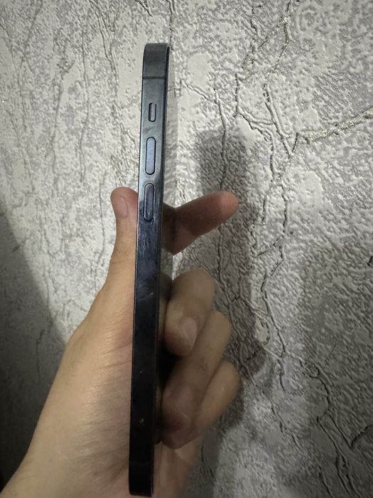 iPhone 12 pro sotiladi 128 GB