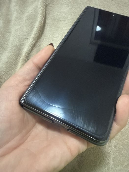 Honor V2 Magic cu display fisurat!