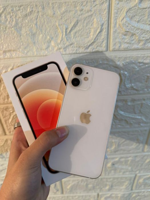 iPhone 12 mini , в хорошем состоянии